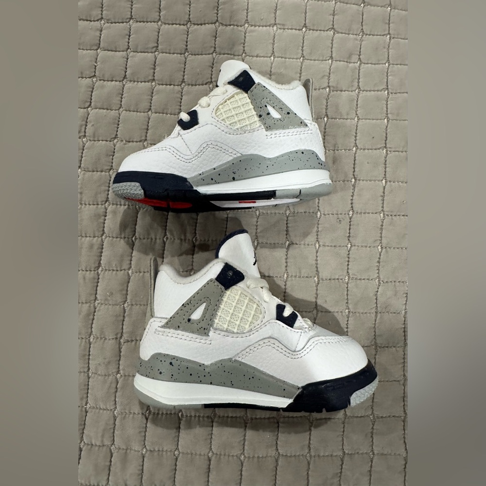 Jordan Retro 4 sneakers - Picture 2 of 6